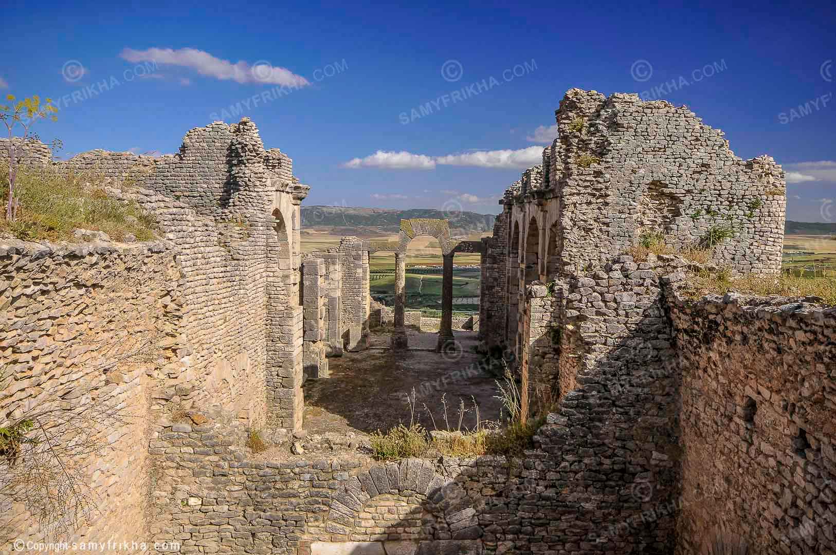 Site Archéologique Dougga : Photos prise par le photographe professionnel Samy Frikha