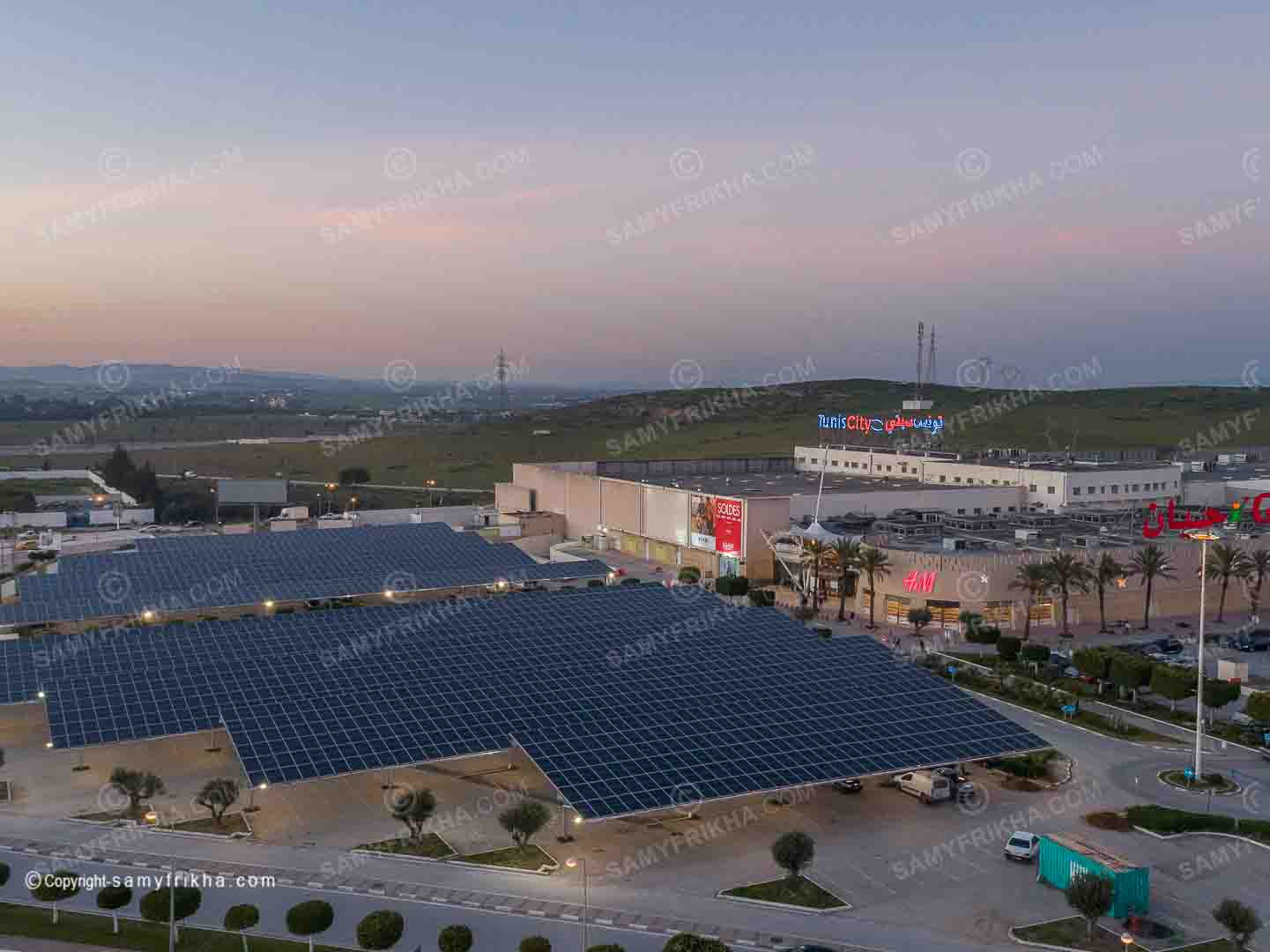 Photographe des stations photovoltaïque : Samy Frikha