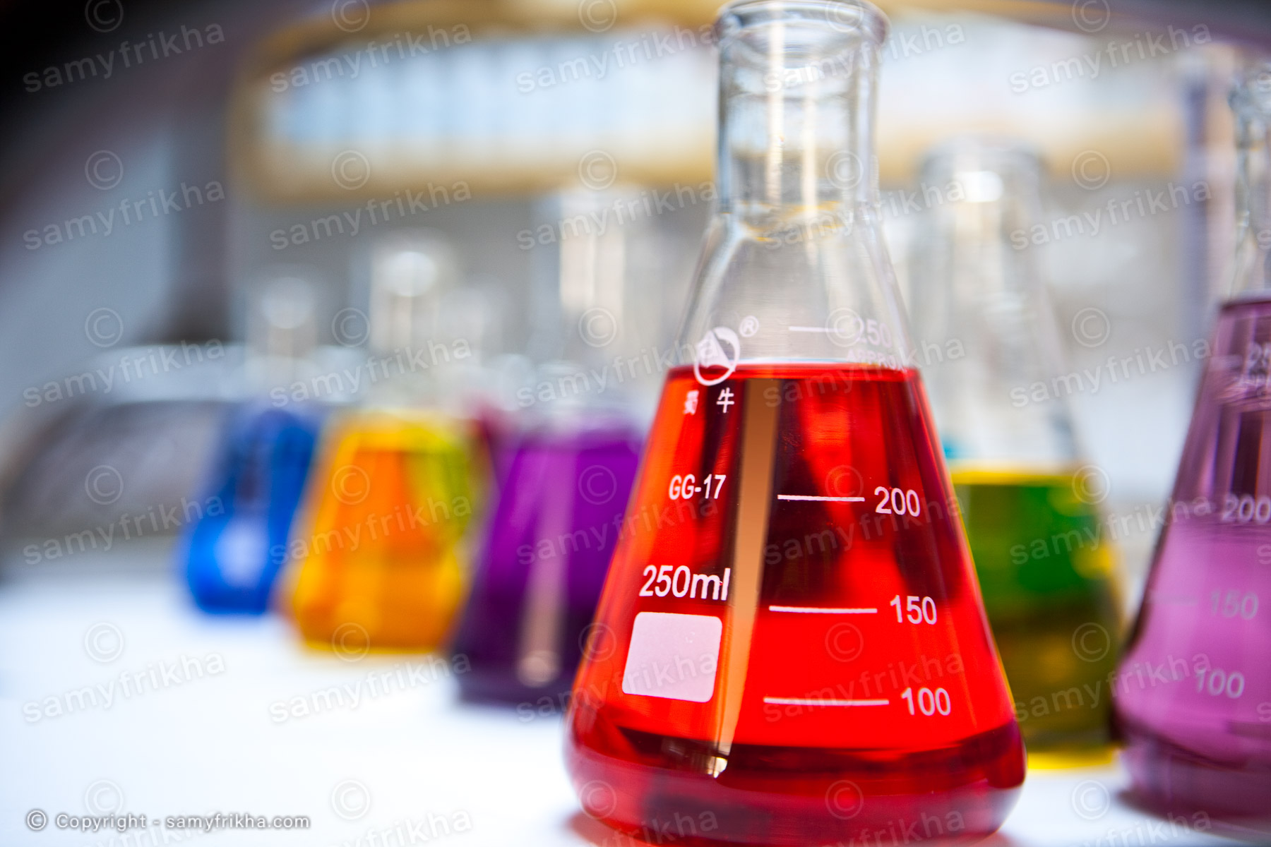 Photographe spécialisé dans la photographie des laboratoires de médicaments en Tunisie.