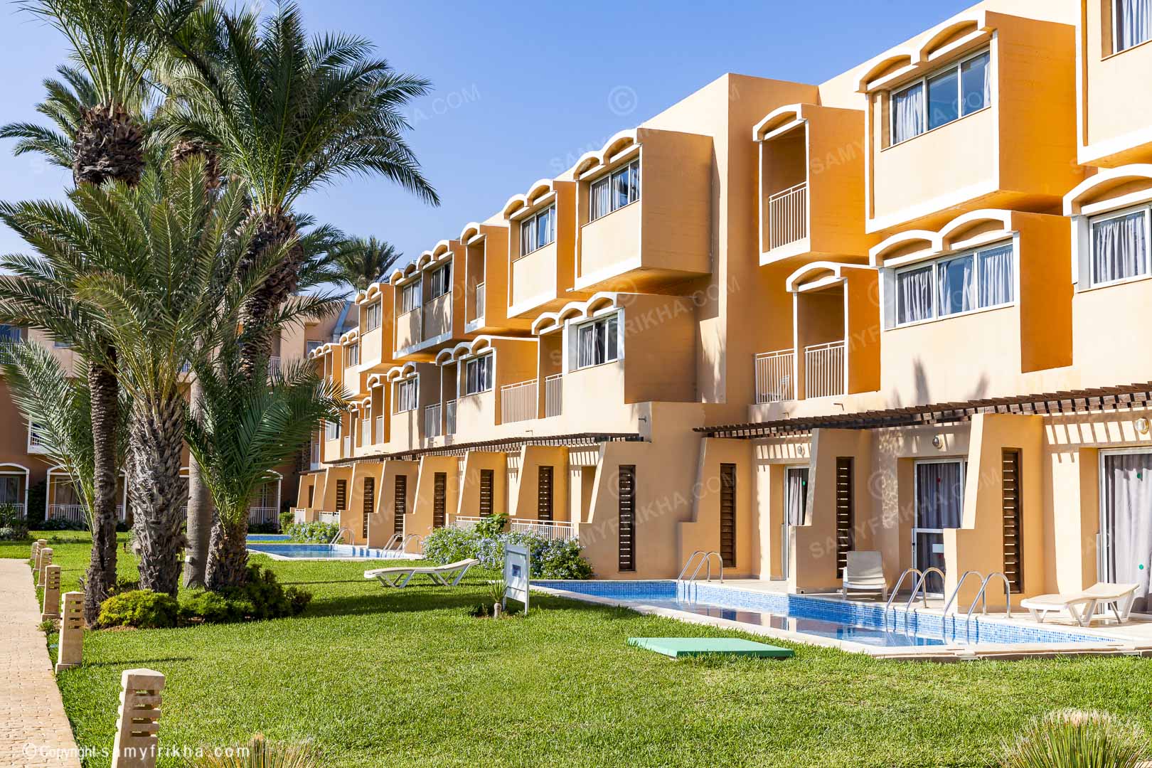Piscine jardin hotel monastir